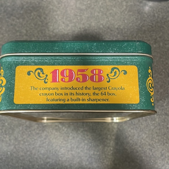 Two 1991 Crayola collection colors limited edition tin. Unused Sold together - Picture 7 of 9